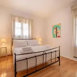 Seaview Stylish Flat In - Walk To Apartment Ándros